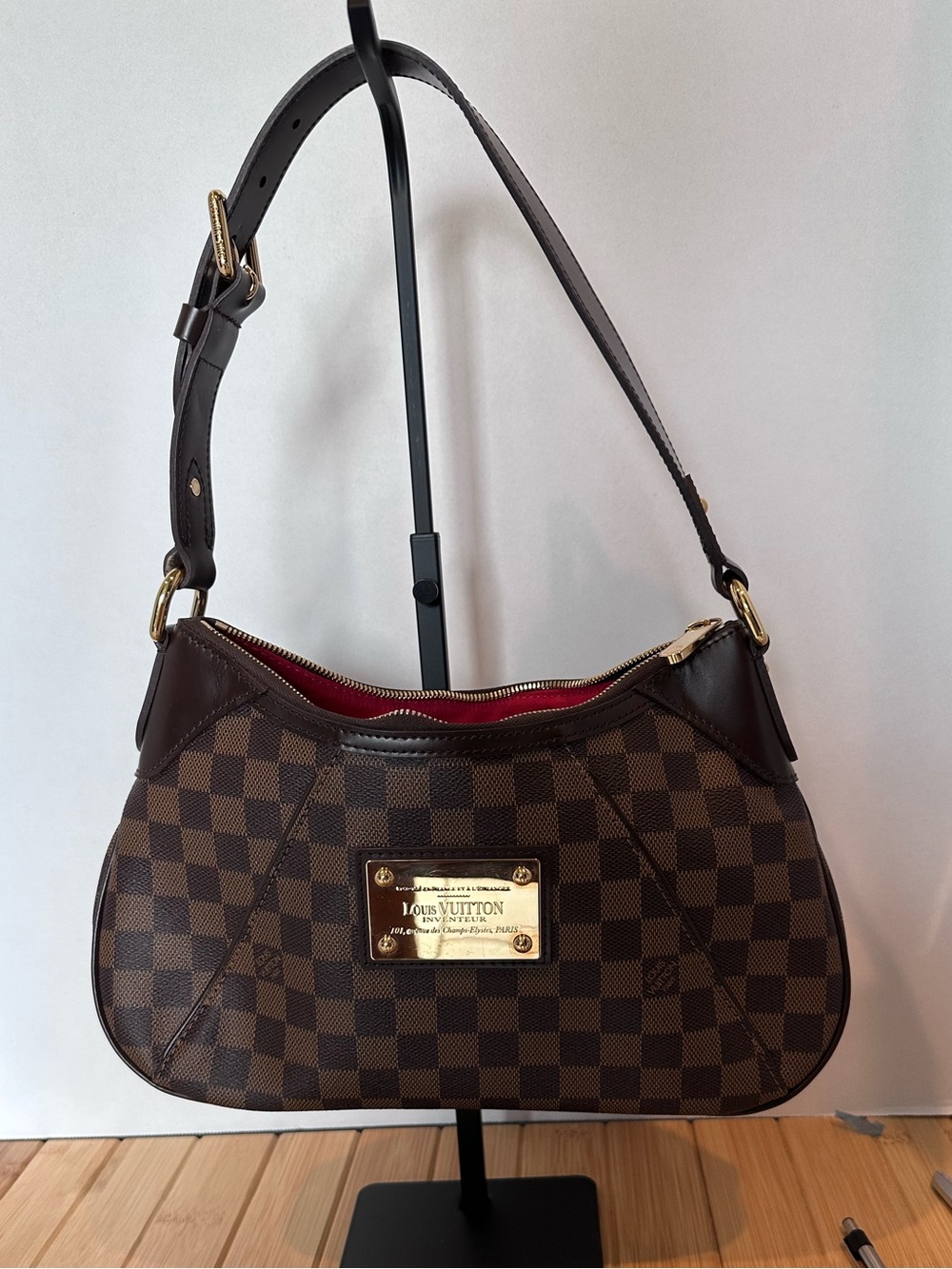 202D - Louis Vuitton Thames PM Damier Ebene Shoulder Bag